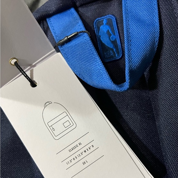 Herschel Milwaukee Bucks Limited City Edition XL Classic Backpack bag basketball - Picture 8 of 8